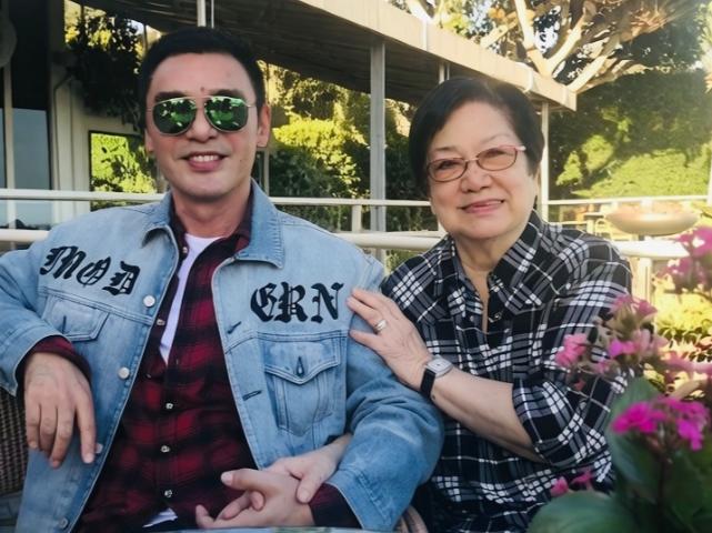 钟镇涛母亲去世，享寿101岁，虽然是"喜丧"，但从钟镇涛悼念的话语中不难听出，那