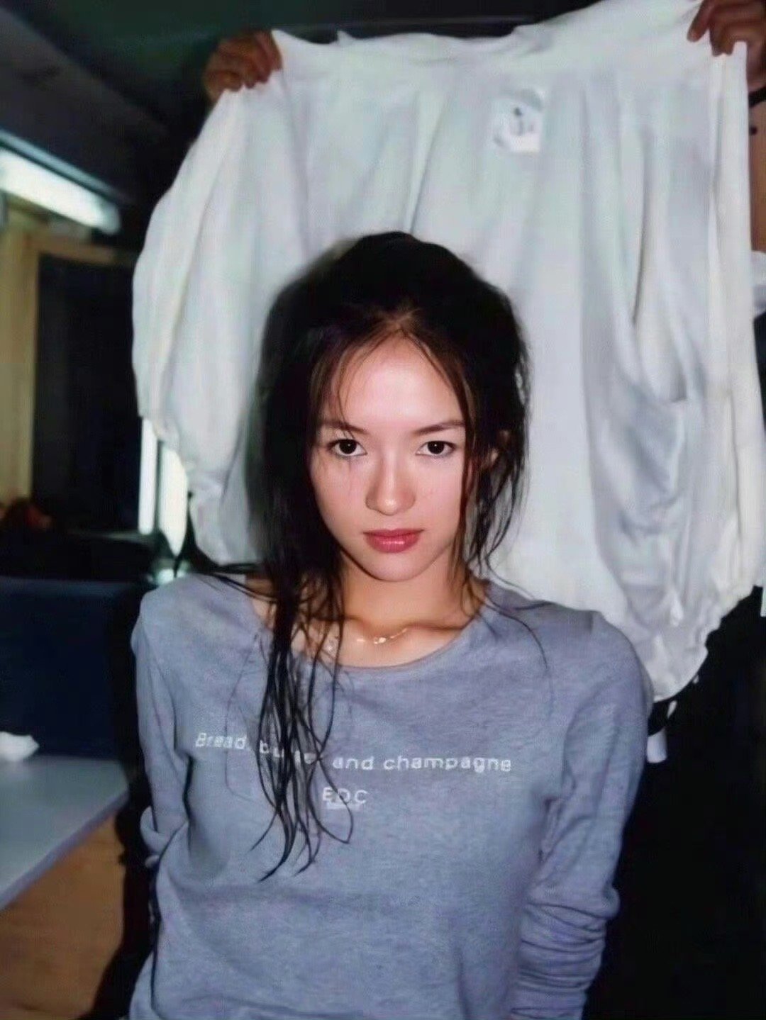 早期章子怡 潮妹 细品，国际章完全是潮妹一枚