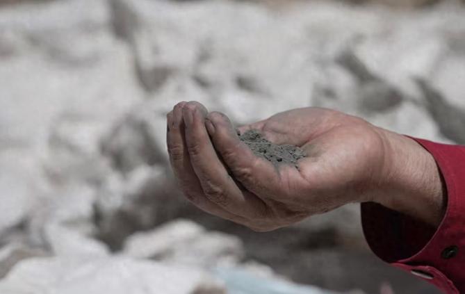 【瞄准锑矿！美国走私商涌入巴基斯坦，资源争夺战打响】受担忧东方控制锑等关键矿产供