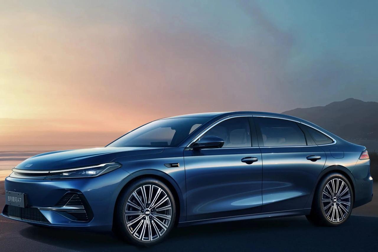 银河A7 PHEV：10万级插混家轿“卷王”，续航升级更能打

在10-13万级