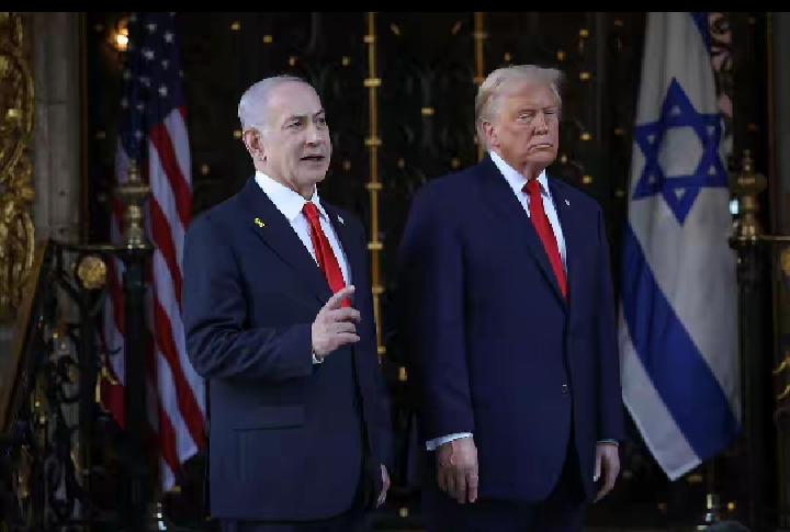 突发炸锅！乌91架无人机奔袭普京官邸，特朗普怒斥泽连斯基：这事毁了和平！
 
俄