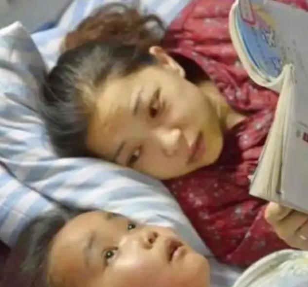 2014年，湖北周女士移植了自己7岁儿子的肾，最终重获新生，而她的儿子却离开了人