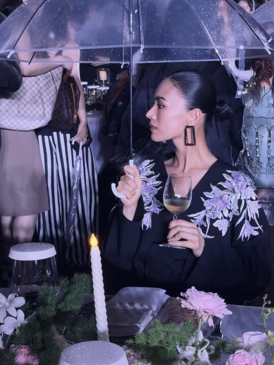 烟雨入豫章，雨中滕王阁独一份浪漫