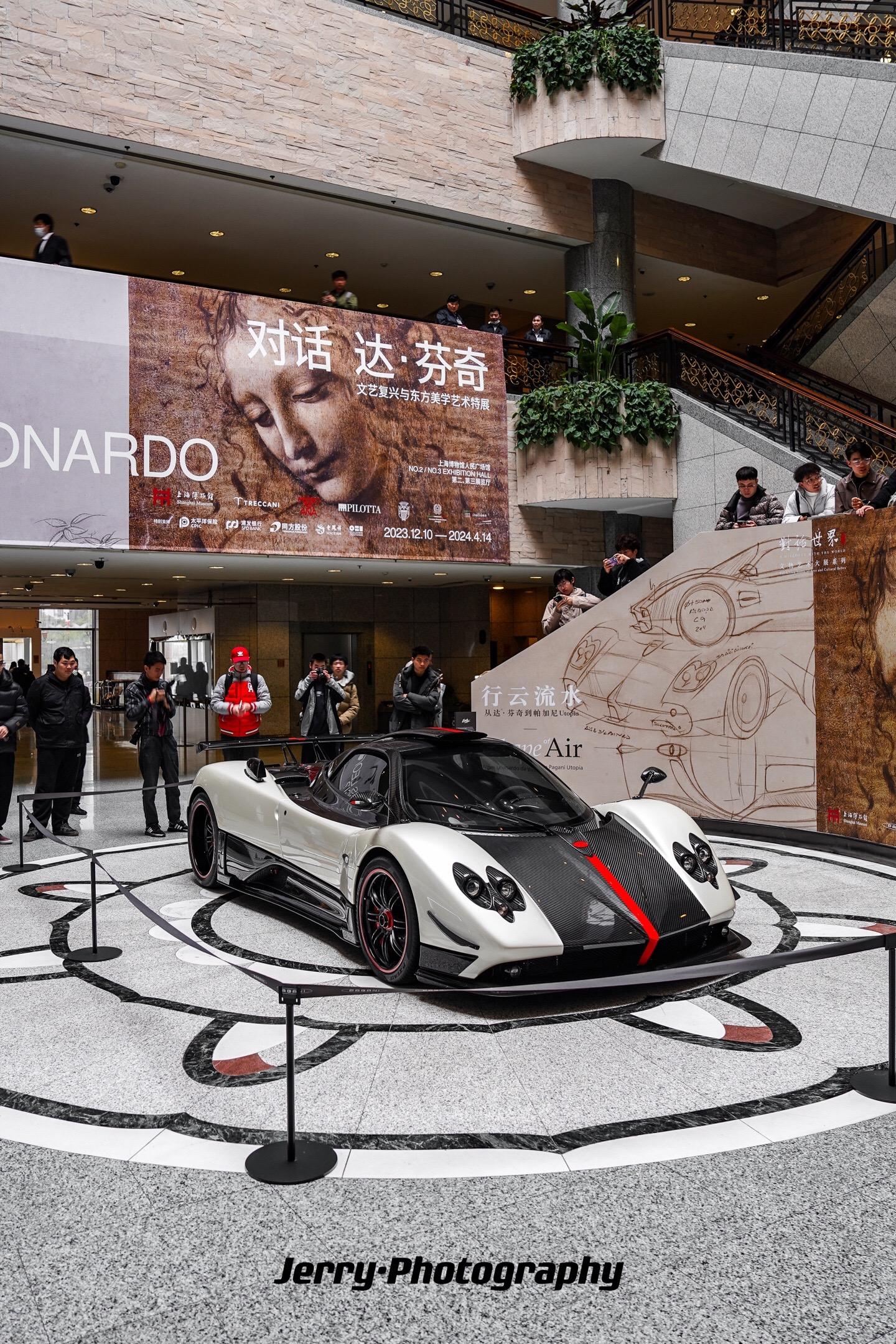 Pagani Zonda Cinque.雪藏多年的zonda cinque coupe1号车，今天终于见到实车了，真的非常震撼，希望内地的几台zonda都会陆陆续续的公开展