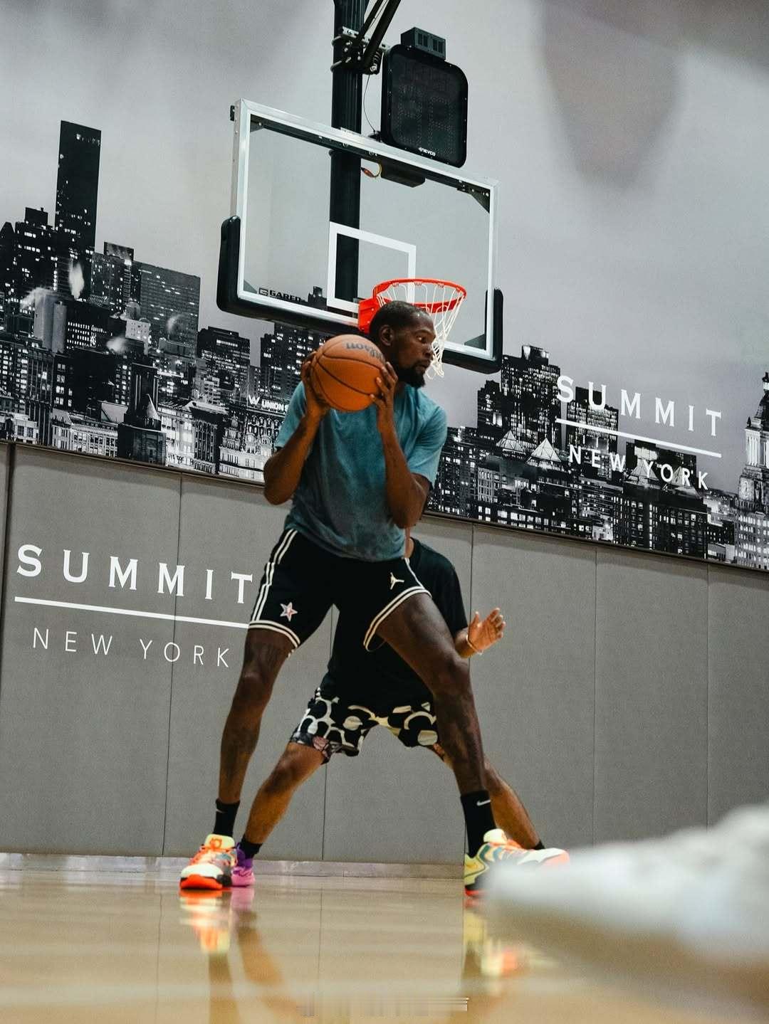 杜兰特此前纽约训练图集！杜兰特休斯顿火箭NBA吐槽大会 ​​​