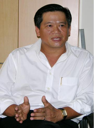 前越共中央总书记黎笋的儿子黎坚诚说，“毛泽东，赫鲁晓夫和其他那个时代的伟人都让世