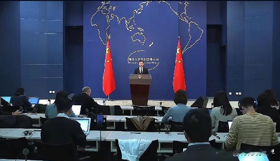 12月18日下午的最新消息速报，全都不容错过，第四条：中方回应泰军缴获中方制造武