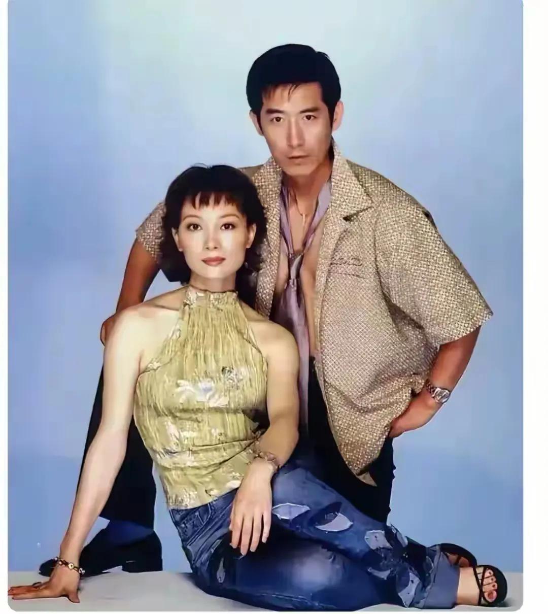 这两个人是夫妻吗！好有夫妻相！