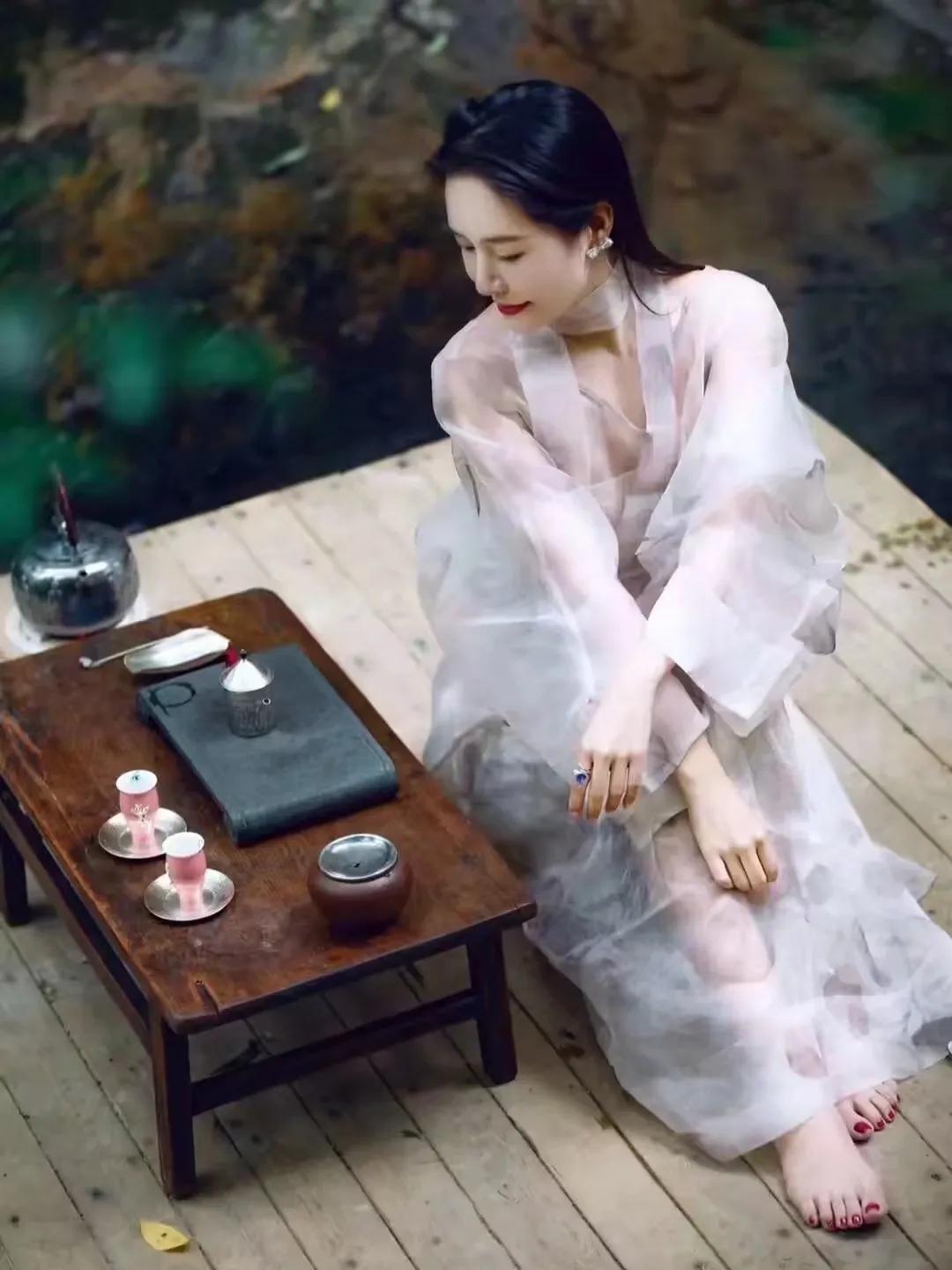 #你觉得现在社会最缺少的东西是什么#我觉得现在社会最缺少的东西是人与人之间的信任
