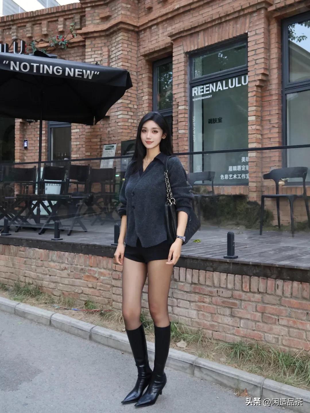 时尚的穿搭，让你成为街头的女神。