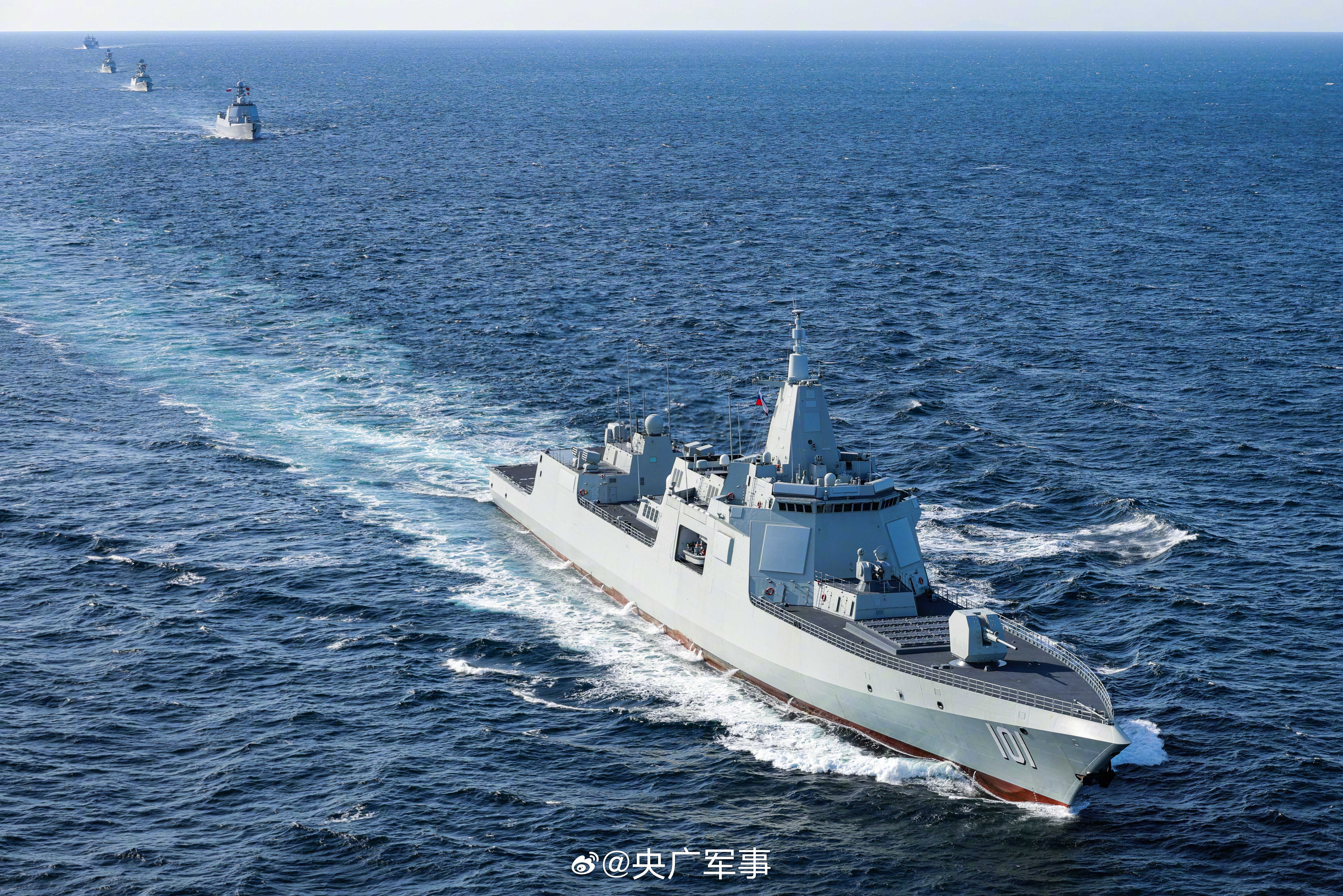 055 batch Ⅰ与055 batch Ⅱ超高清大图中外舰闻