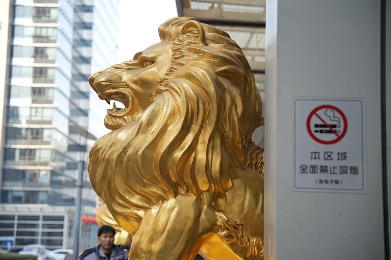 中国从没有“闭关自守”，有的只是被封锁】

近代中国在军事上失败，国家迅速衰落，