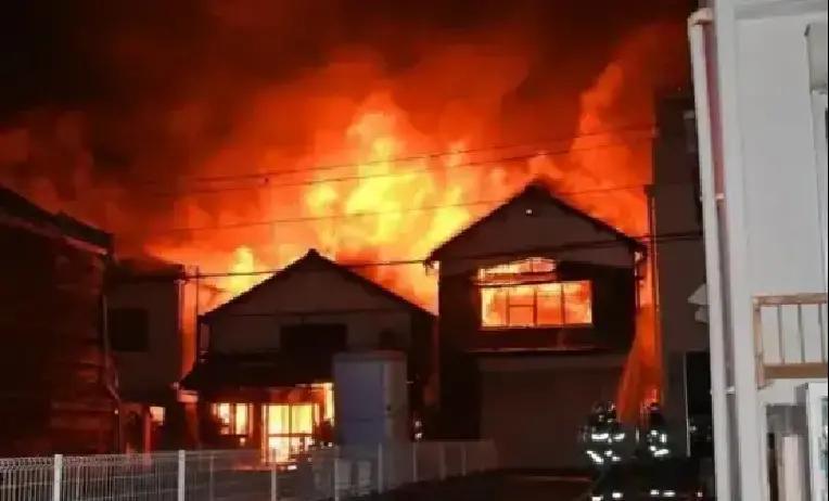 前几天日本突发大规模断网，出现大规模火灾，有部分日本网友直呼：“中国打过来了？”