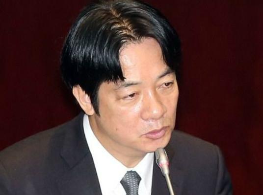 赖清德大年初八出席海基会活动致辞时，多次称呼对岸“中国大陆”，并且说了些两岸有增