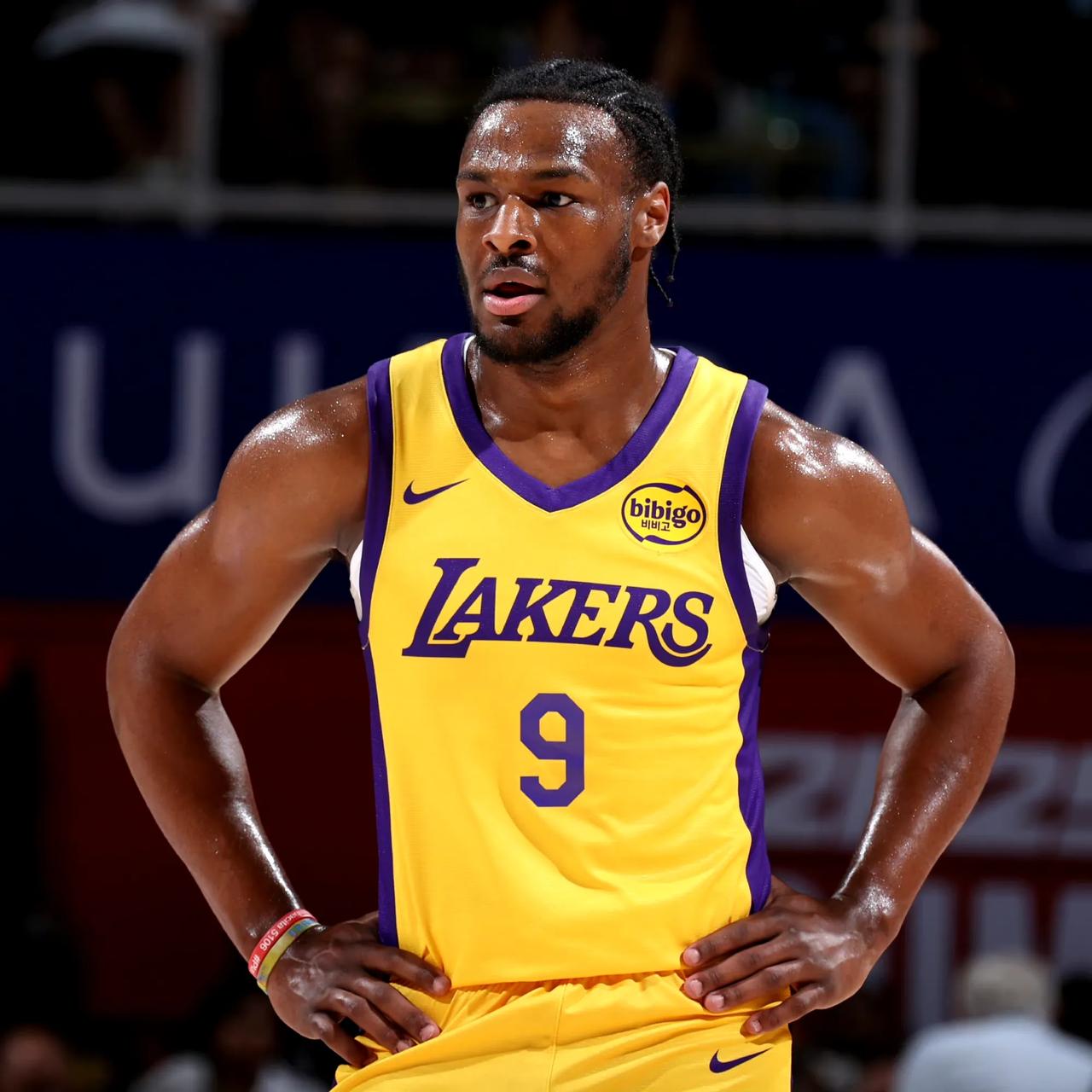 夏联火箭99-80战胜湖人，这场比赛让我们看出谁才是潜力新星，谁只适合做富二代：