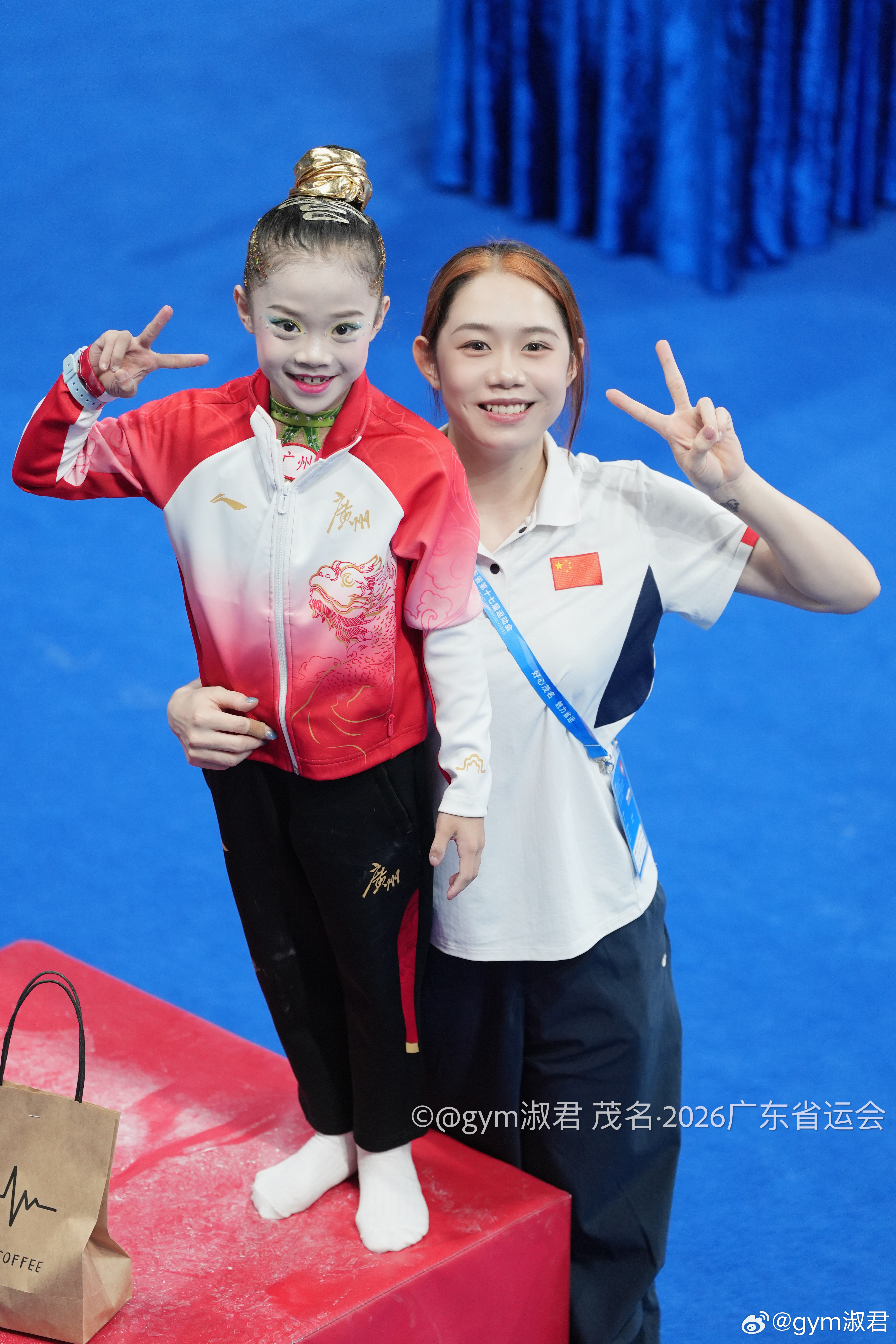 是可爱的宝宝们！体操