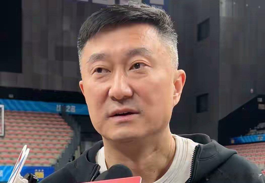 CBA元旦大战前瞻：广东客战北京 杜锋赛前透露多重信息北京时间1月1日，CBA常