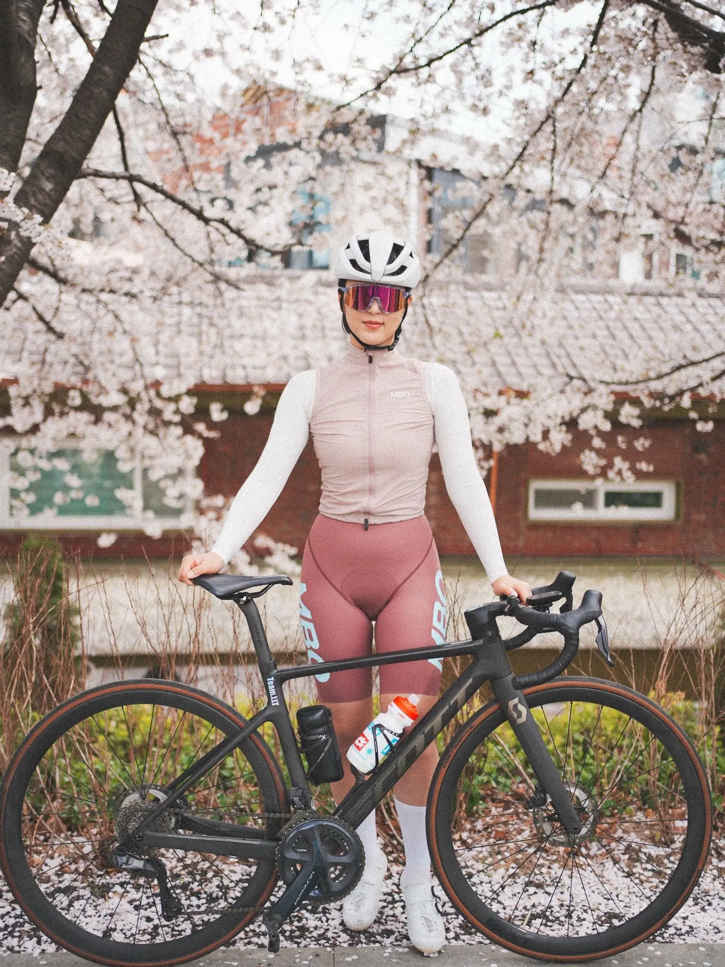 骑行运动穿搭 骑行女孩的多巴胺穿搭指南 春季骑行计划 女骑 骑行