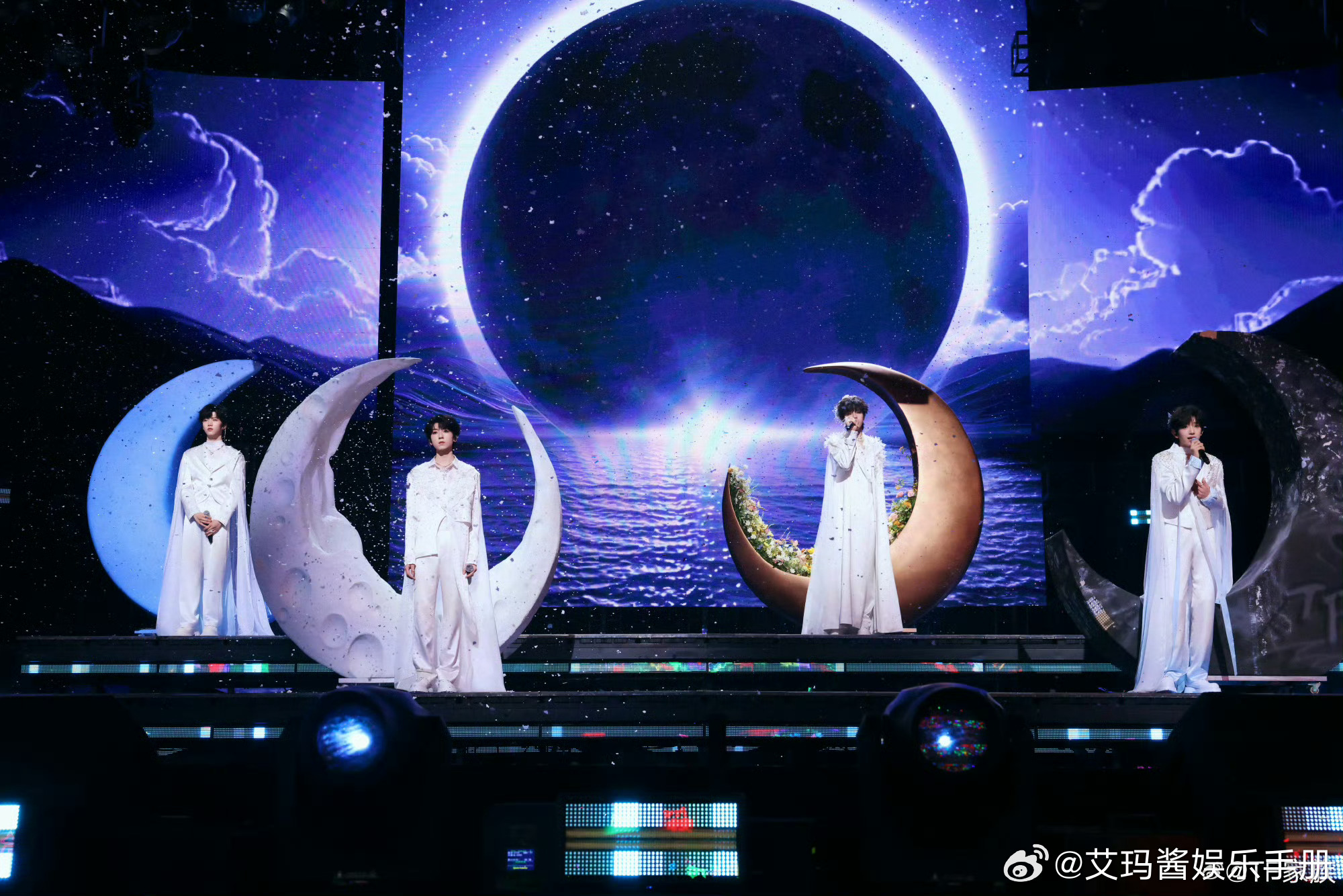 TF四代荣耀之战第一天官方舞台照，你Pick谁？王橹杰 张桂源 杨博文 陈奕恒 