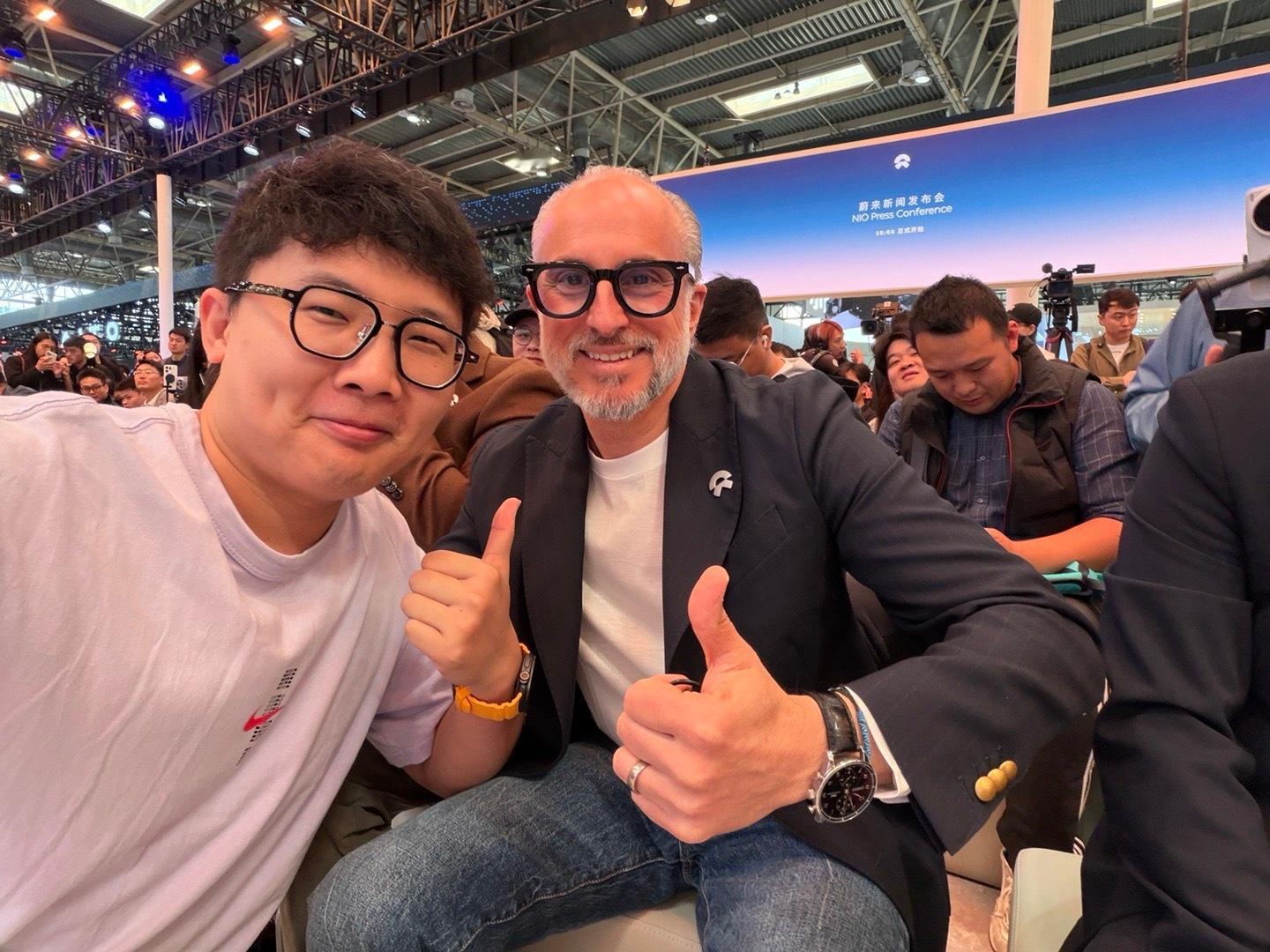 设计大师Kris Tomasson！可以说是蔚来所有车型爸爸，蔚来原创设计家族元