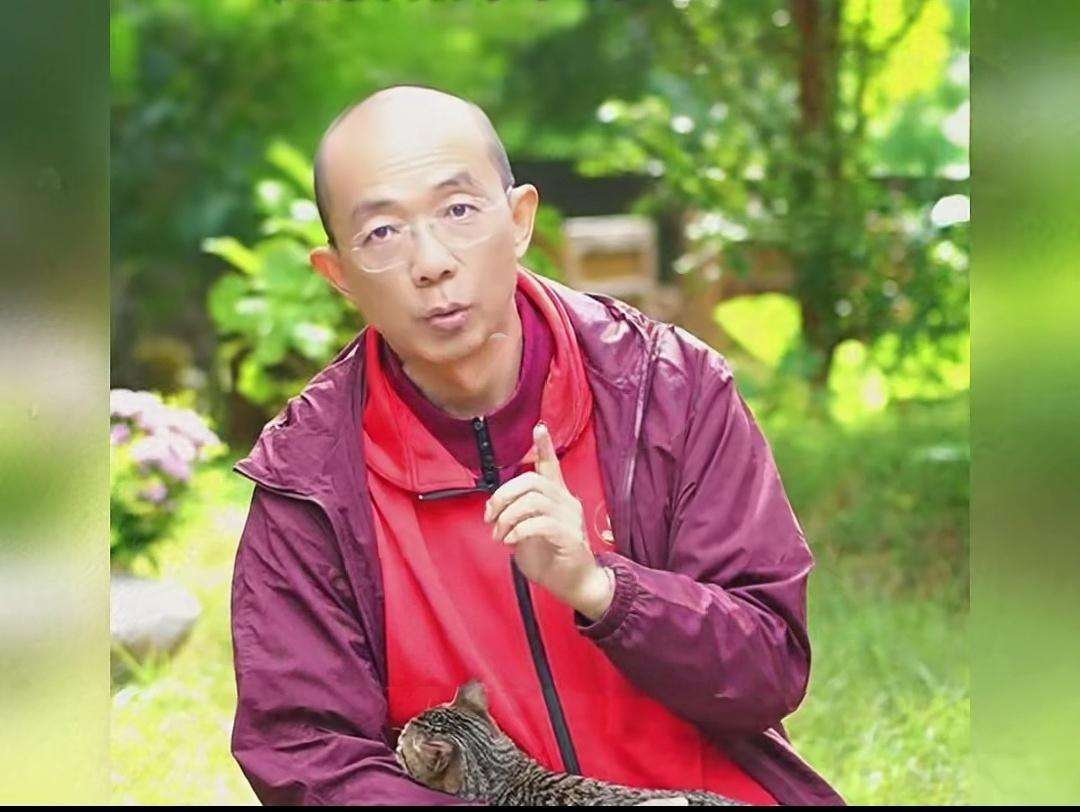 有个叫赵越的老头发下毒咒∶伤害动物的人，一定是没有好下场的！

本人坚决反对虐待