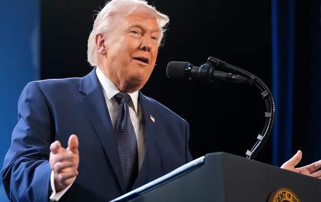 谁能想到，之前还在社交媒体上叫嚣着要施以“20倍猛烈打击”的特朗普，转头就被高昂