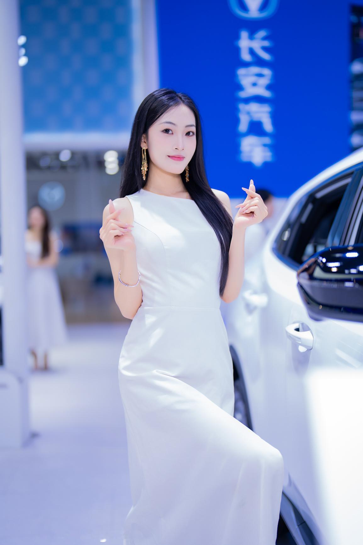 聆听猎人的车展笔记猎人在东莞车展猎人拍拍 2026 五一东莞车展想把图片带回家？