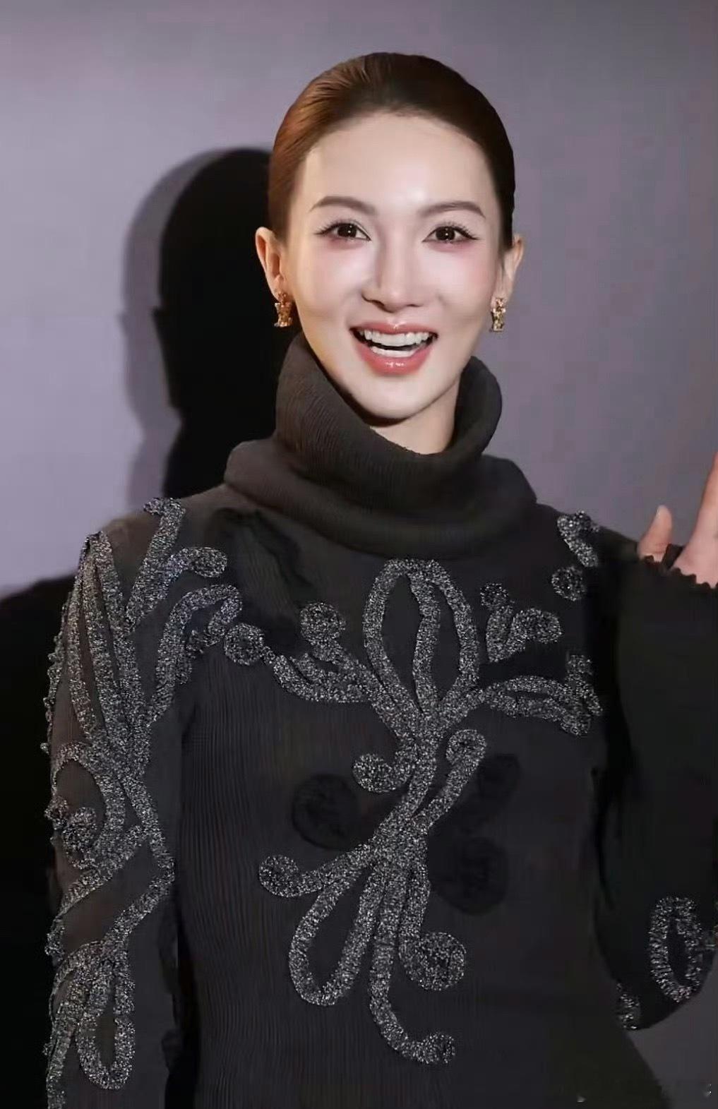 金晨 医美可惜了金晨这张脸