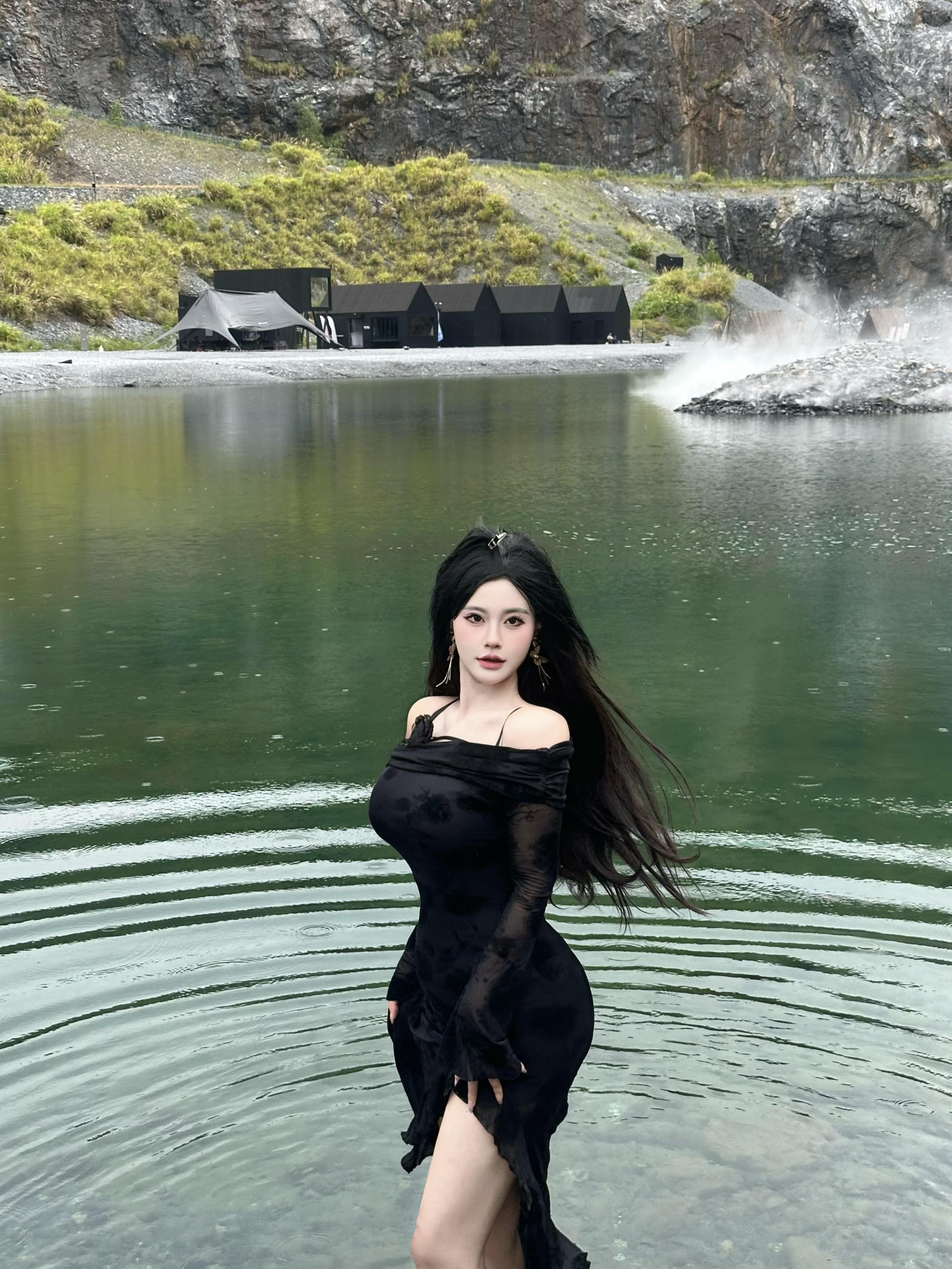 淋湿我 记住我。