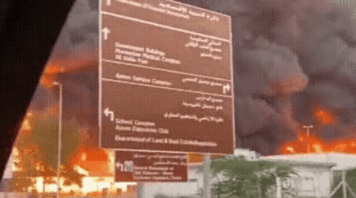 中东这些国家，挨了伊朗的轰炸，却大多沉默、不反击，看着特别憋屈。他们明明没直接招