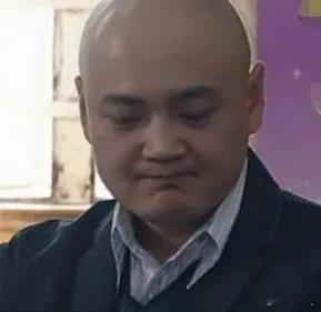 图一叫“一头好脸”。
图二叫“一脸好头”
除了这两种，还有哪些有意思的头型呢？