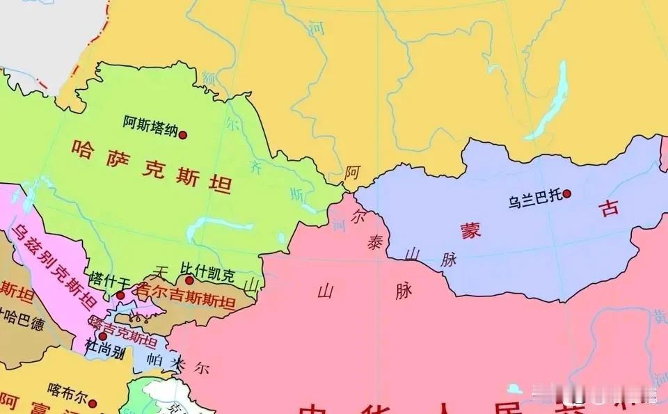 蒙古国的邻国只有中俄两个，西部边界与哈萨克斯坦的距离只有55公里。

现在，蒙古