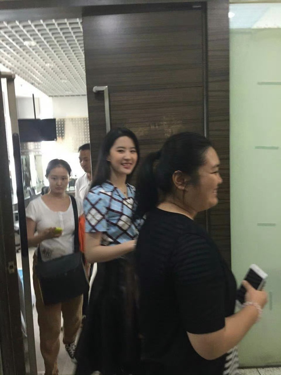 十年前参加天天向上的刘亦菲 ​ ​​​