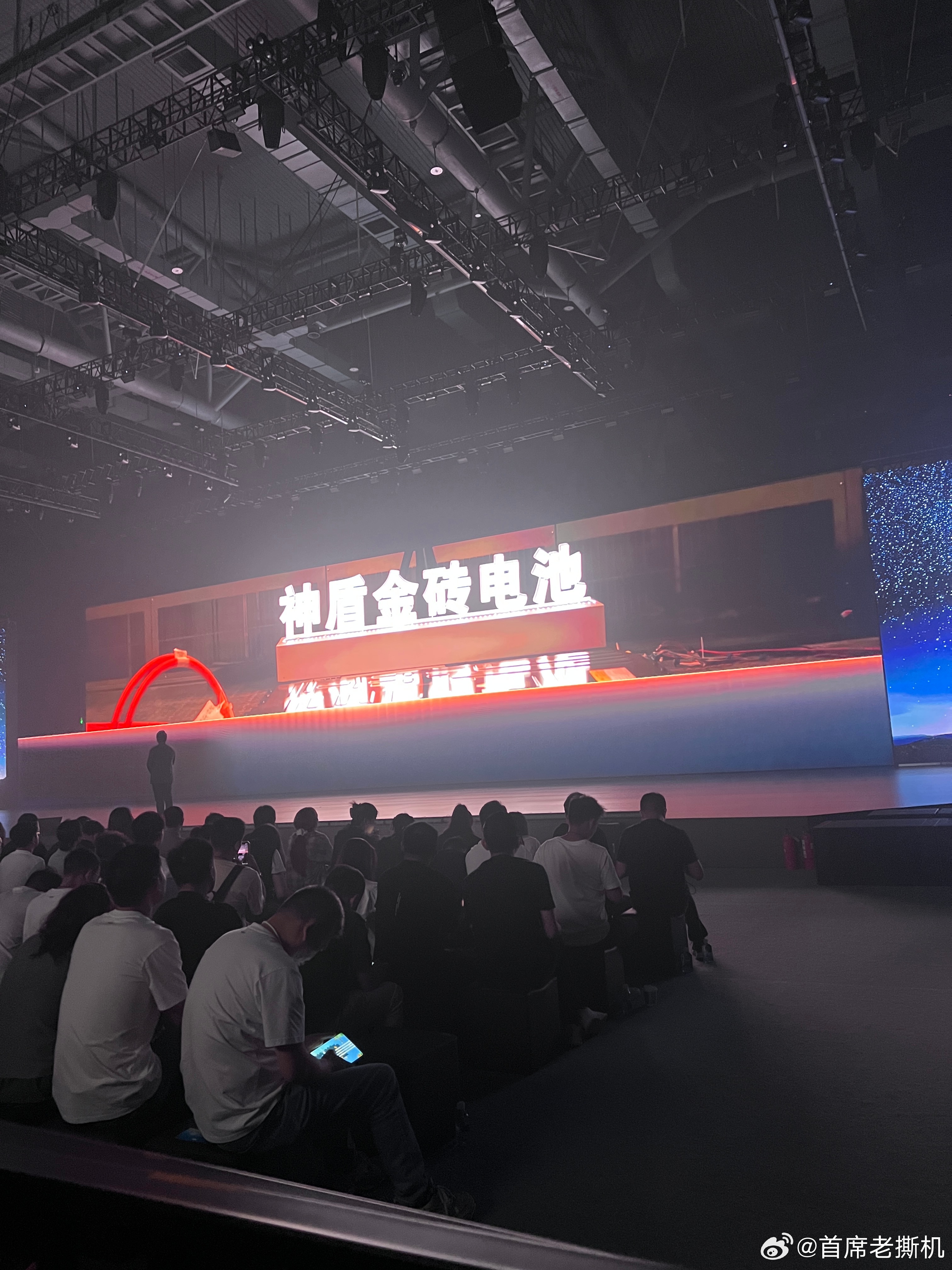 “杭州湾七系”价格来了，吉利银行星耀7已经卷到9.88万起了！吉利银河星耀7MA