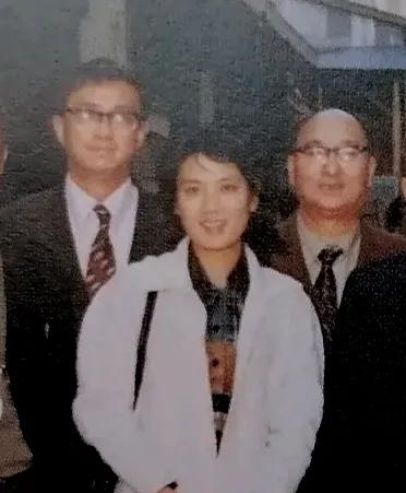 李秀明与二位恩师陈强 谢晋
陈强发现了李秀明，谢晋重用了李秀明