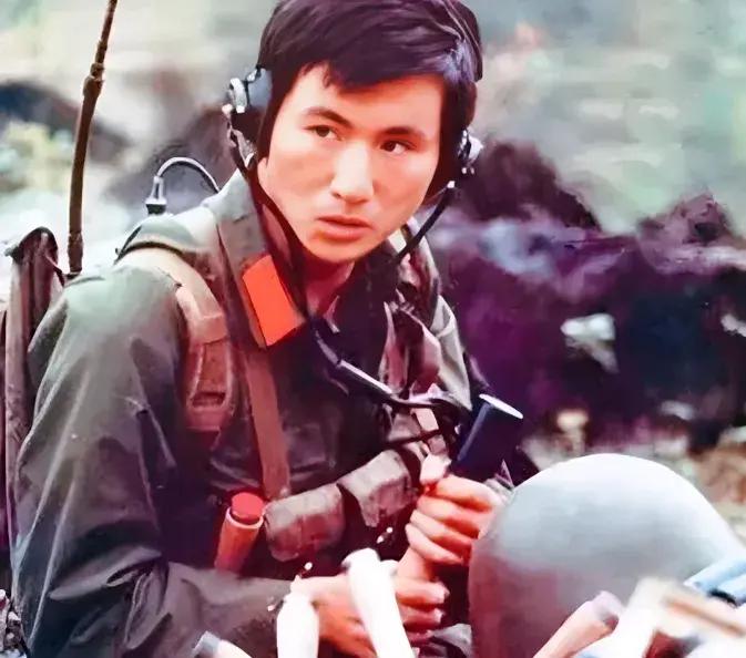 杨启良，出生于1962年12月，中国浙江省台州市黄岩区人，高中学历，曾任步兵第1