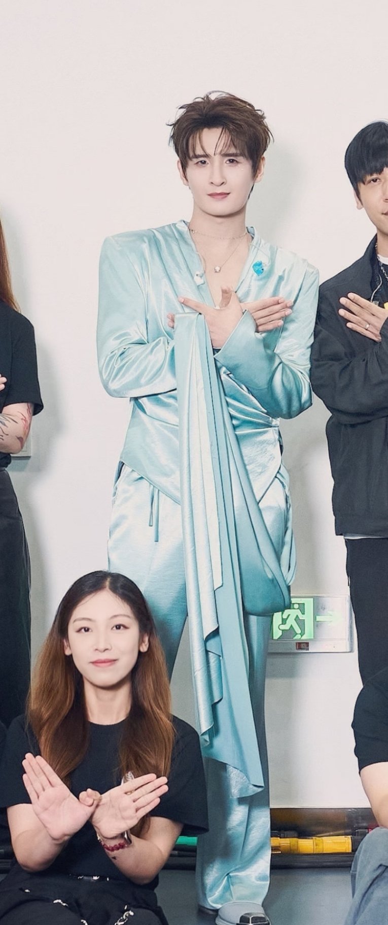 张远 🐦张远远行巡回演唱会 美貌的鸟