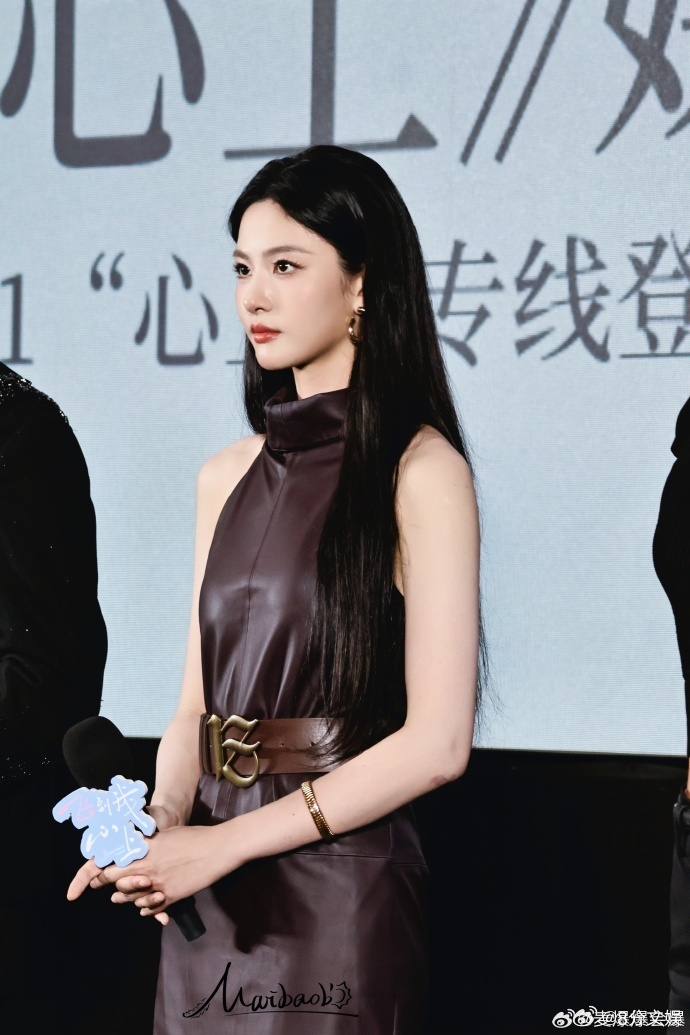 赵晴姐感vs妹感   赵晴姐感vs妹感感觉都是很上大分那种，赵晴怎么做到姐感妹感