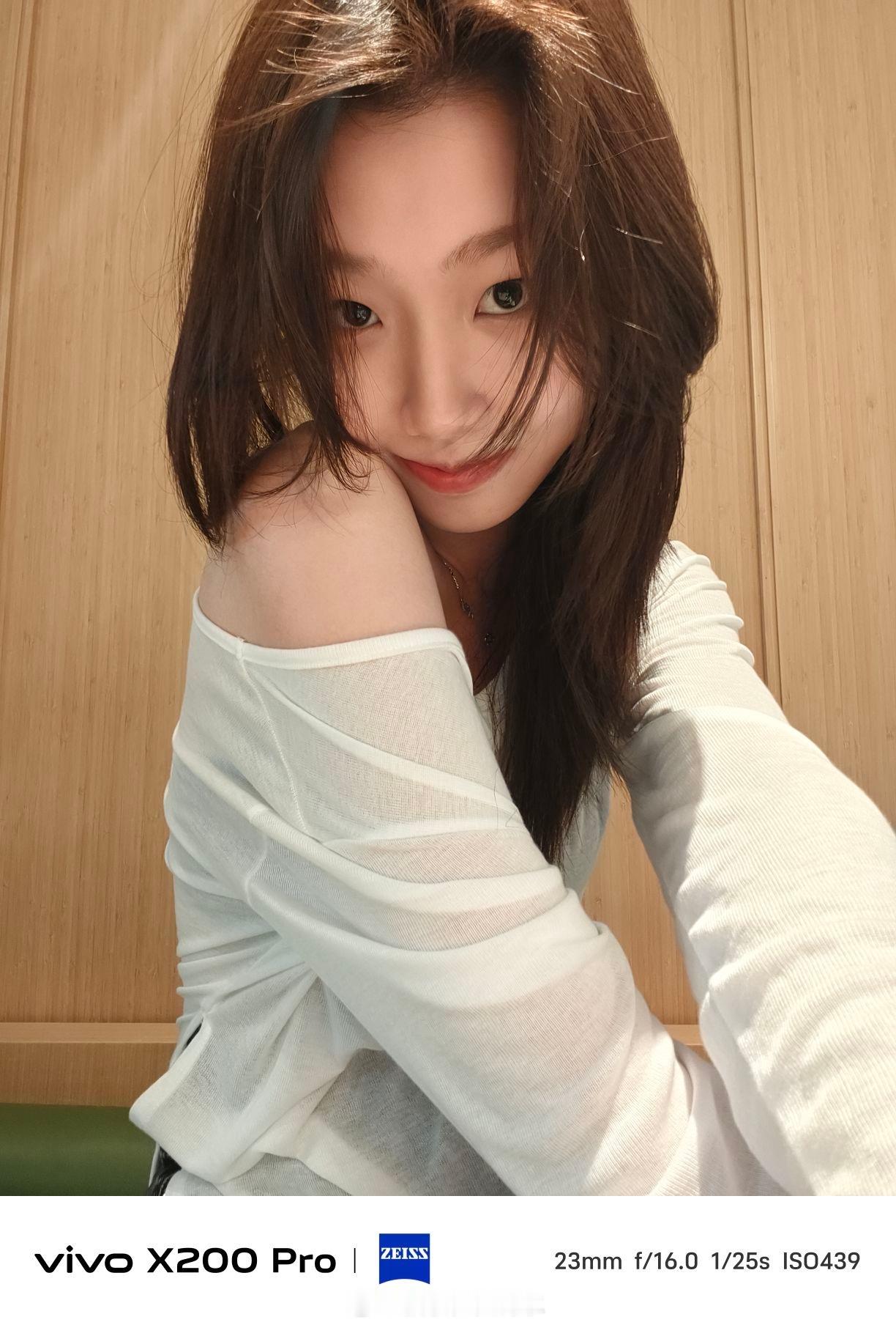 两张vivo X200 Pro存照 邪魅一笑版[阴险]真好拍👏 ​​​