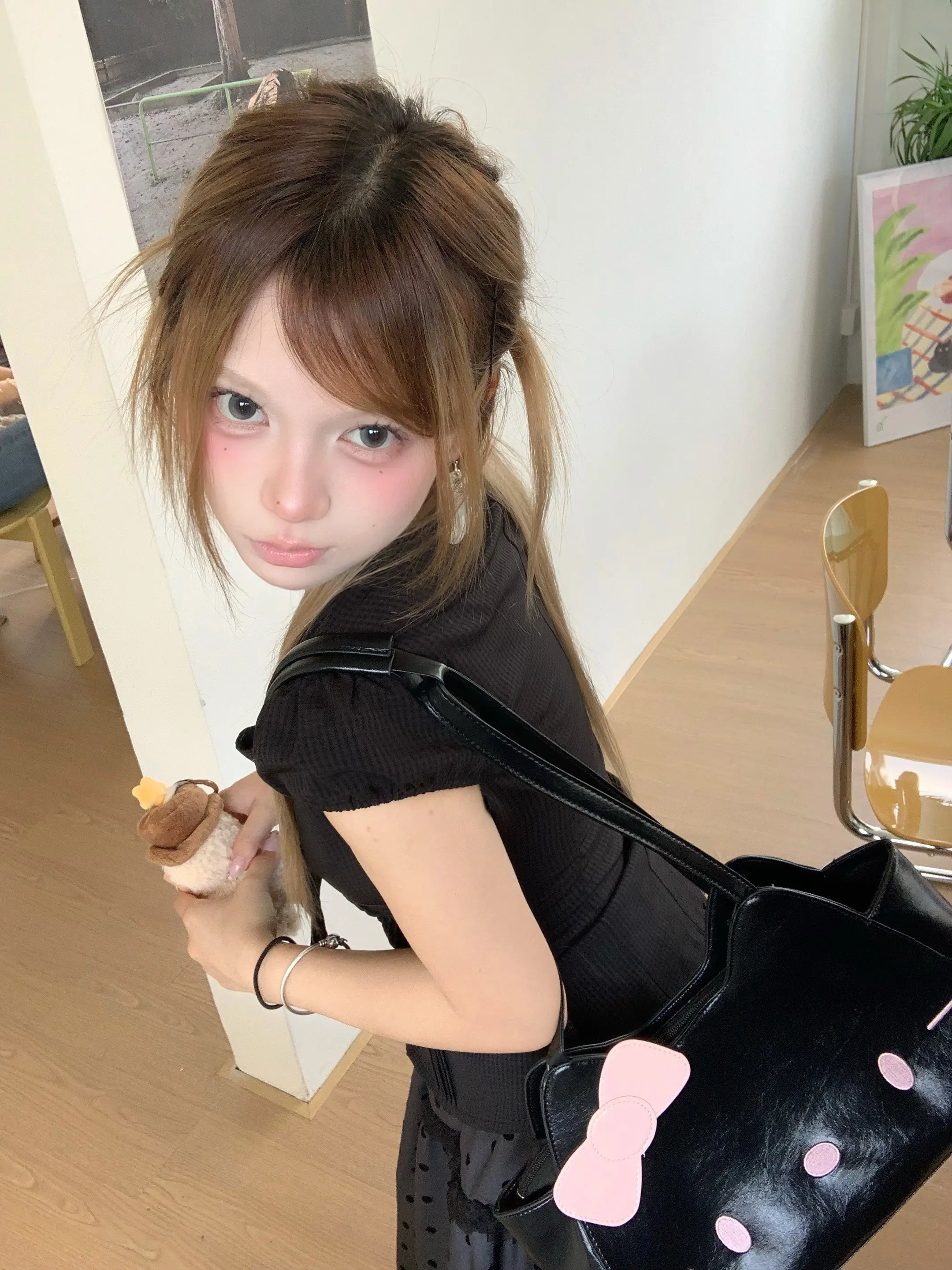 尝尝一颗东洋乌梅 再给我一个甜妹。