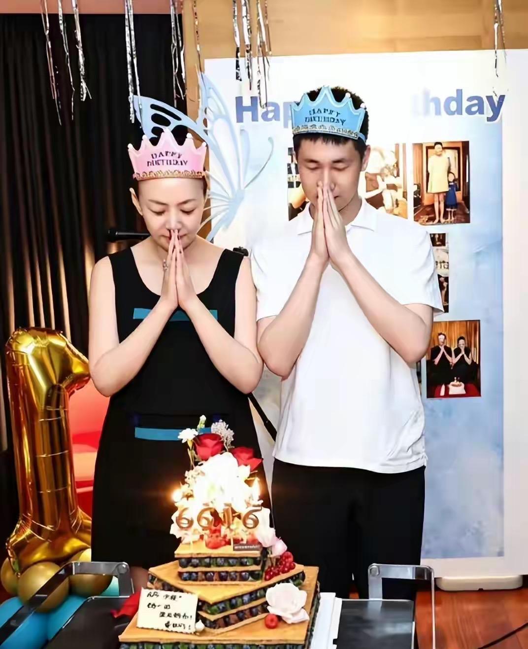 8月26日，林永健妻子周冬齐晒出庆生合照，宋丹丹与干儿子林大竣迎来连续第16年共