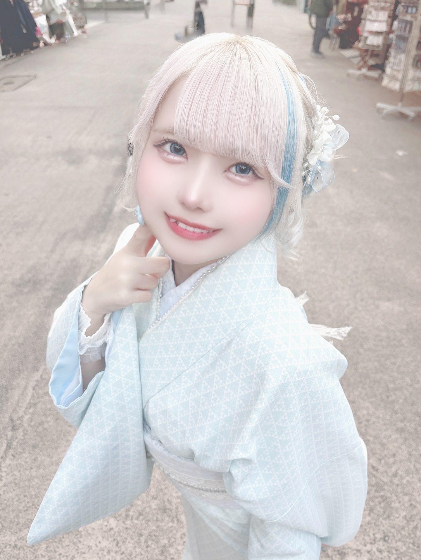 来自发型师的Neruru美图🩵 振袖版「NANIMONO的輪廻ねる酱🩵穿着新