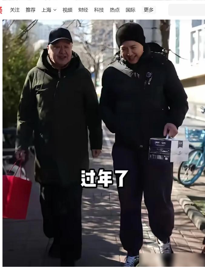 大家别羡慕高云翔的“接地气”了
因为这种“朴素”里藏着别人的难！
仅仅就这一个真