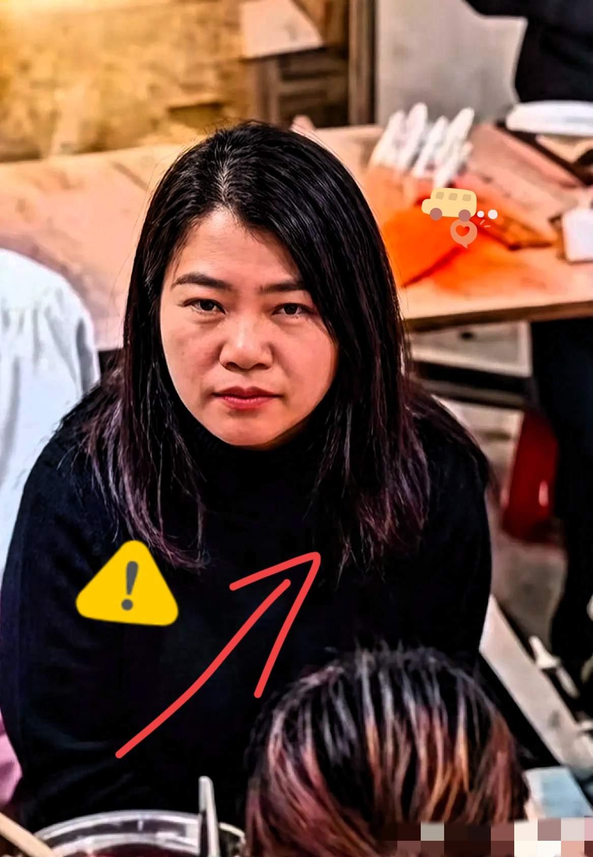 三八妇女节的头条，竟被一个拎不清的女人霸占了，热度甚至盖过中东局势，不是干了啥光