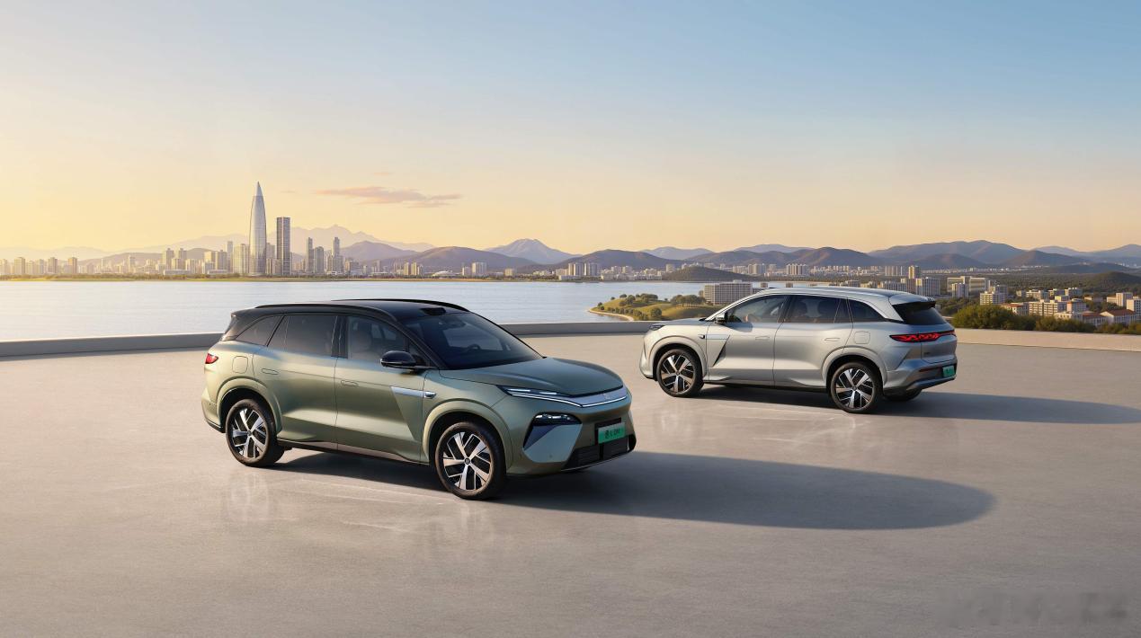 2025广州车展，比亚迪划时代旗舰SUV唐L携OTA进阶及新车色亮相！唐L EV