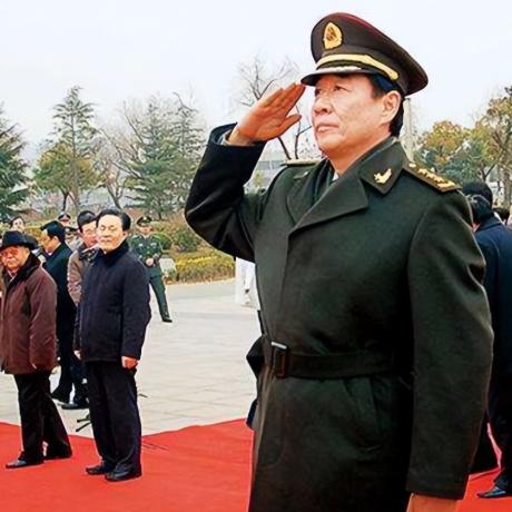 1972年，年迈的王光美见刘源，半晌只说了一句：“想不到你们几个还能活下来！”说