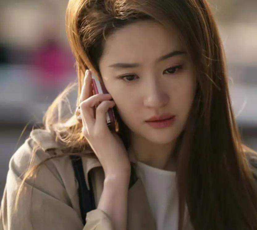 #同样是打电话# #后面怀孕时打电话是真·眼里没光# #谁说只能做女二# #玫瑰