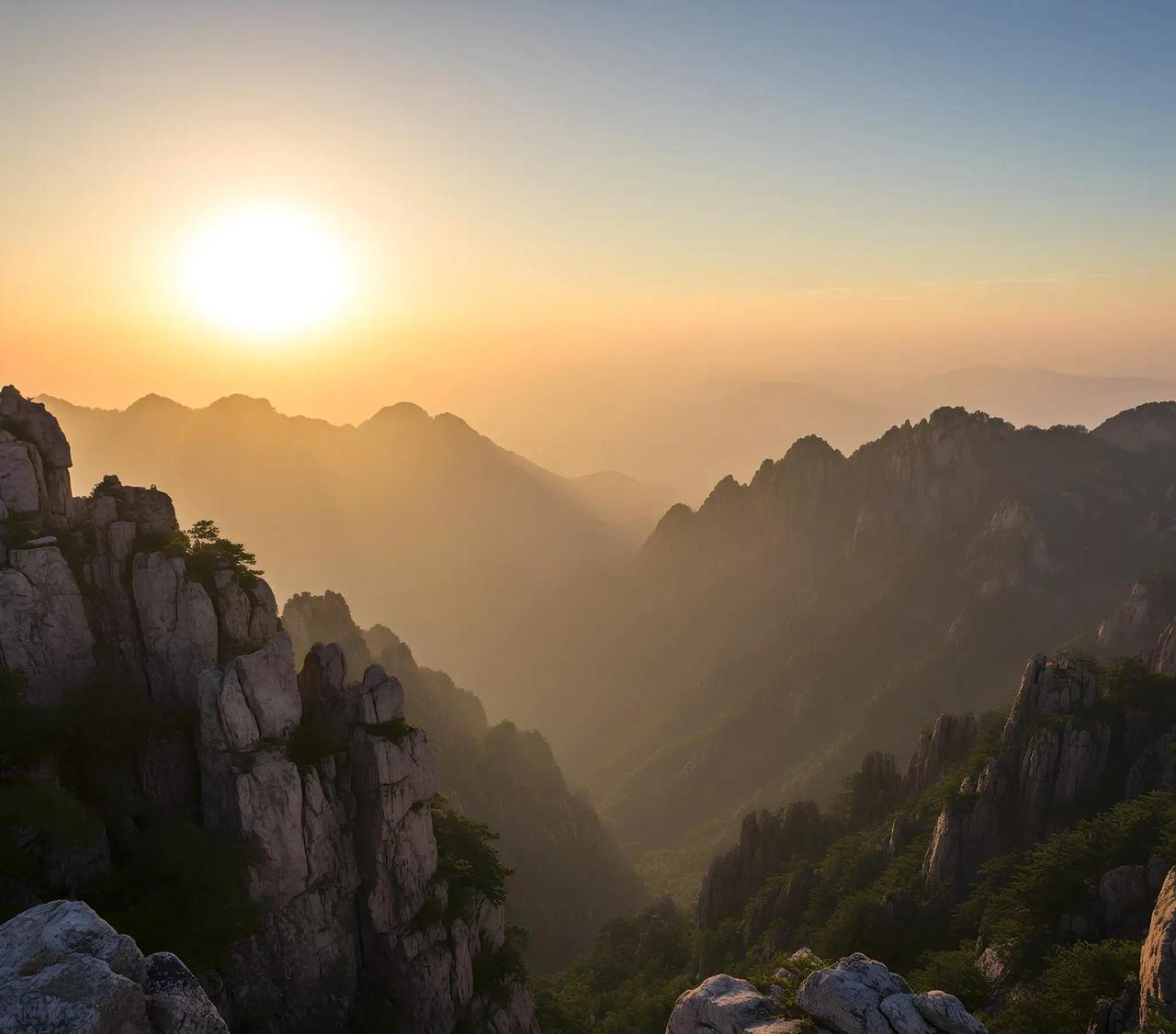 孔子一句“诗三百，一言以蔽之，曰思无邪”，把三千年前的《诗经》定调为最干净的真情