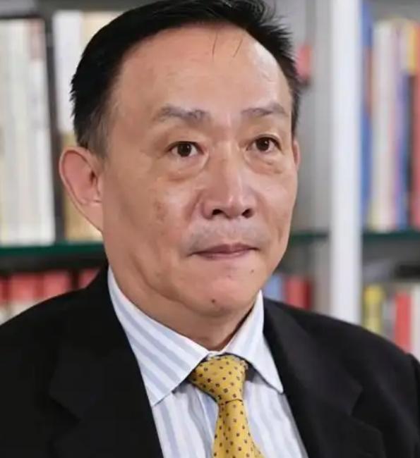 你有没有想过一个问题：中国货卖遍全世界，年年顺差上万亿，可外汇储备的增长怎么就跟