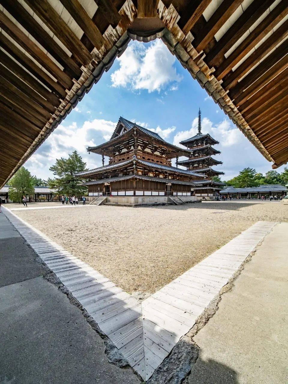 日本下一次战败之时，就是第四次崛起之时

日本是一个很有意思的国家，纵观历史，它